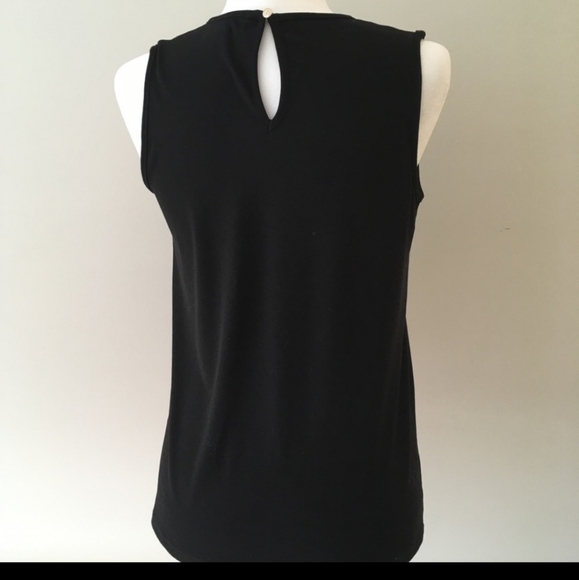 Cece black sleeveless top with cut out top - Picture 4 of 6